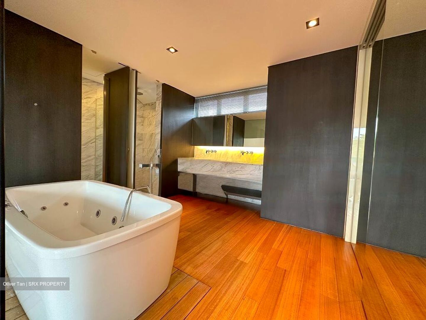 Illoura (D10), Terrace #458922941